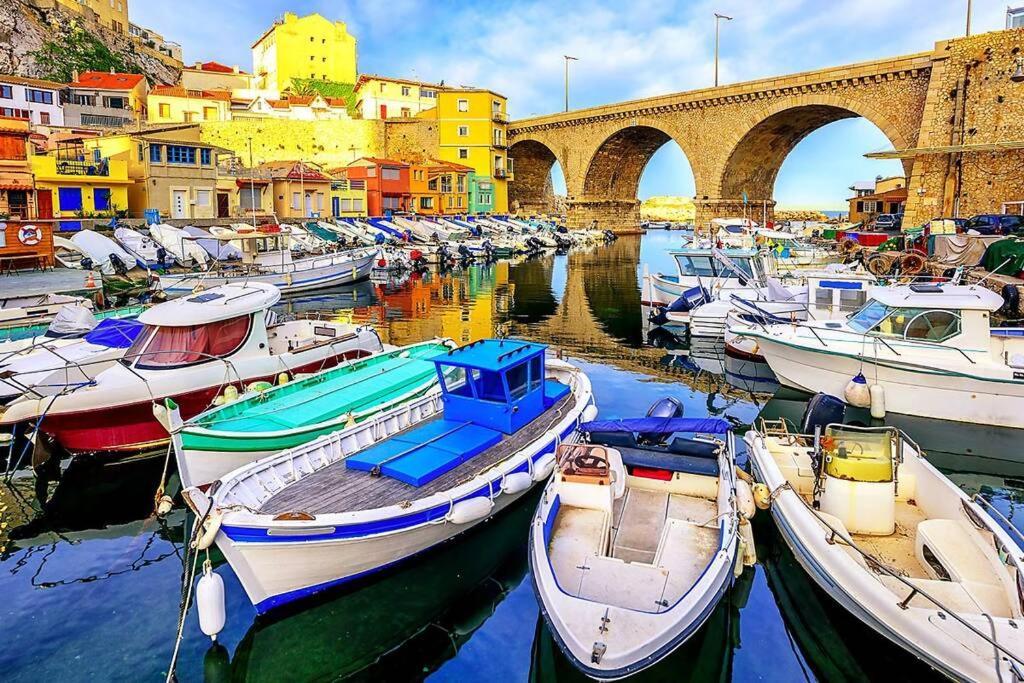 Une Calanque Au Coeur De La Ville Marseille Ngoại thất bức ảnh